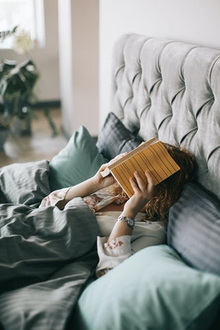 Il y a plusieurs facteurs afin de mettre toutes les chances de son côté pour bien dormir